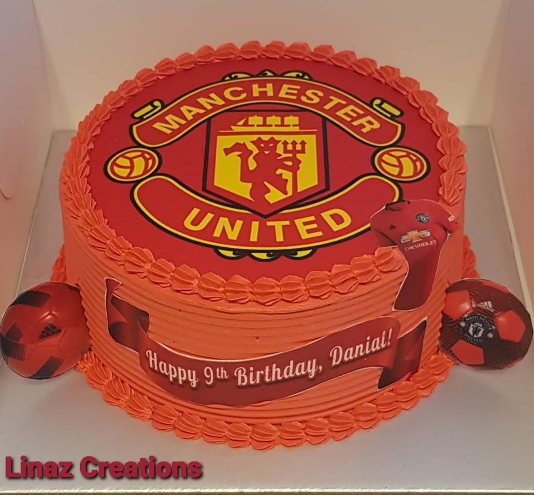 Customised Manchester United Theme Cake Need A Customised Cakes Contact Us At 86069748 Lina 92704523 Naz Linazcreations Birthdaycake Edibleimagecake Customisedcake Customisedcupcakes Freshcreamcake Weddingcake Food Drinks Baked Goods On