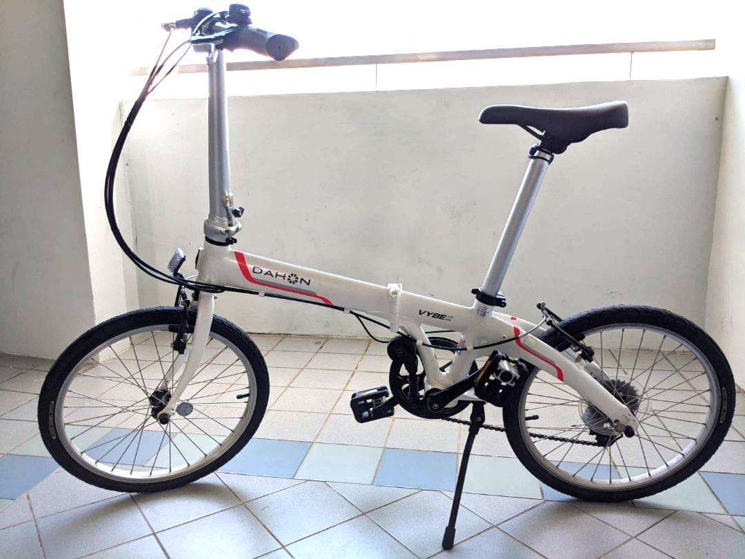 DAHON vybe D7 2015 model v well maintained Sports Equipment Bicycles Parts Bicycles on Carousell