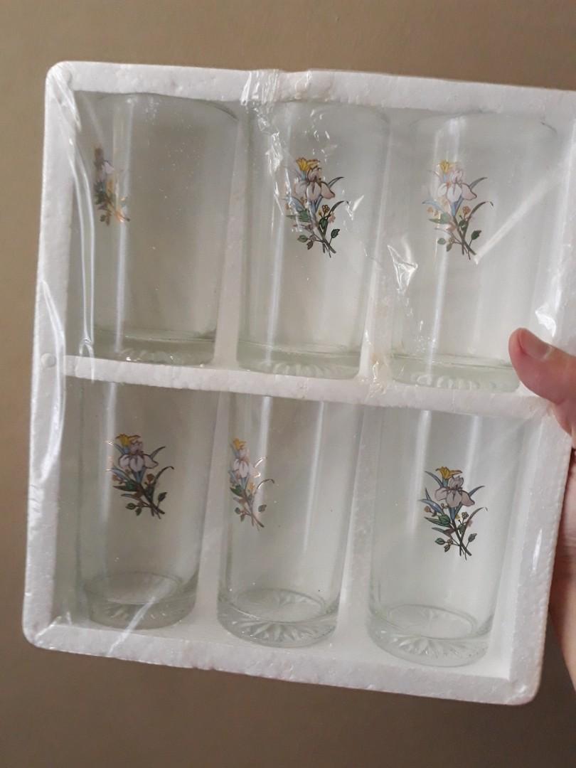 Floral drinking glass set (unused) (Category: Dinnerware & Cutlery) located in Las Pinas. Submitted by makamart (Listing ID 1017722771, Image 1). Description: PLEASE READ: - price is fixed - preferably for pick up because I don't have bubble wraps at the moment - for shipping and meet up details, visit my profile and go to the "about" section🙂.