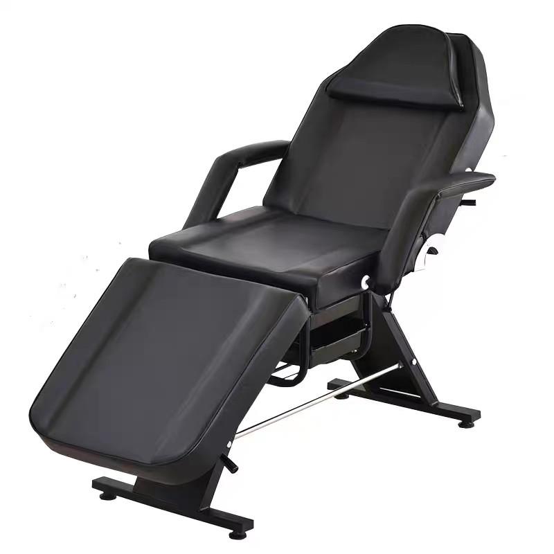 Facial bed (Category: Makeup) located in Singapore. Submitted by salonfurniture (Listing ID 1017685482, Image 1). Description: Facial bed only $200 Length : 183cm Width without handle 60cm,with handle 81cm high : 63cm Weight :28kg Display set 98% new Interested whatapp me 90401613.