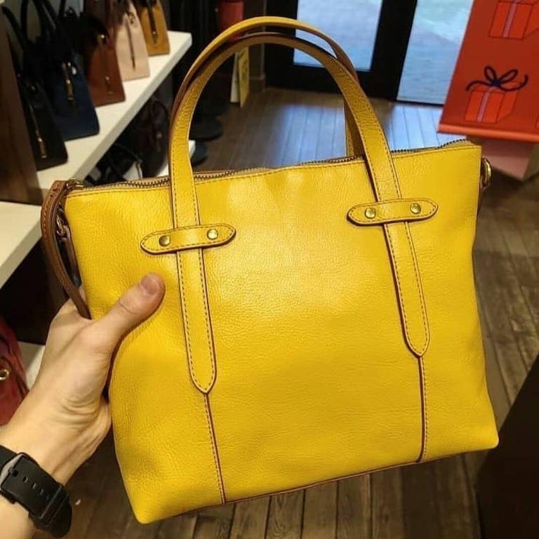 Yellow fossil purse 2025