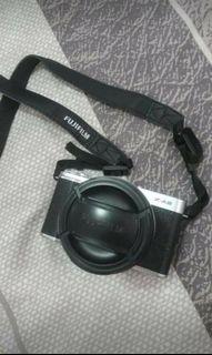 Fujifilm X-A2 DSLR with lens