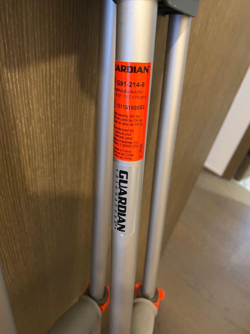 Guardian Signature Crutches, 傢俬＆家居, 其他, 家居改善及收納用品 Carousell