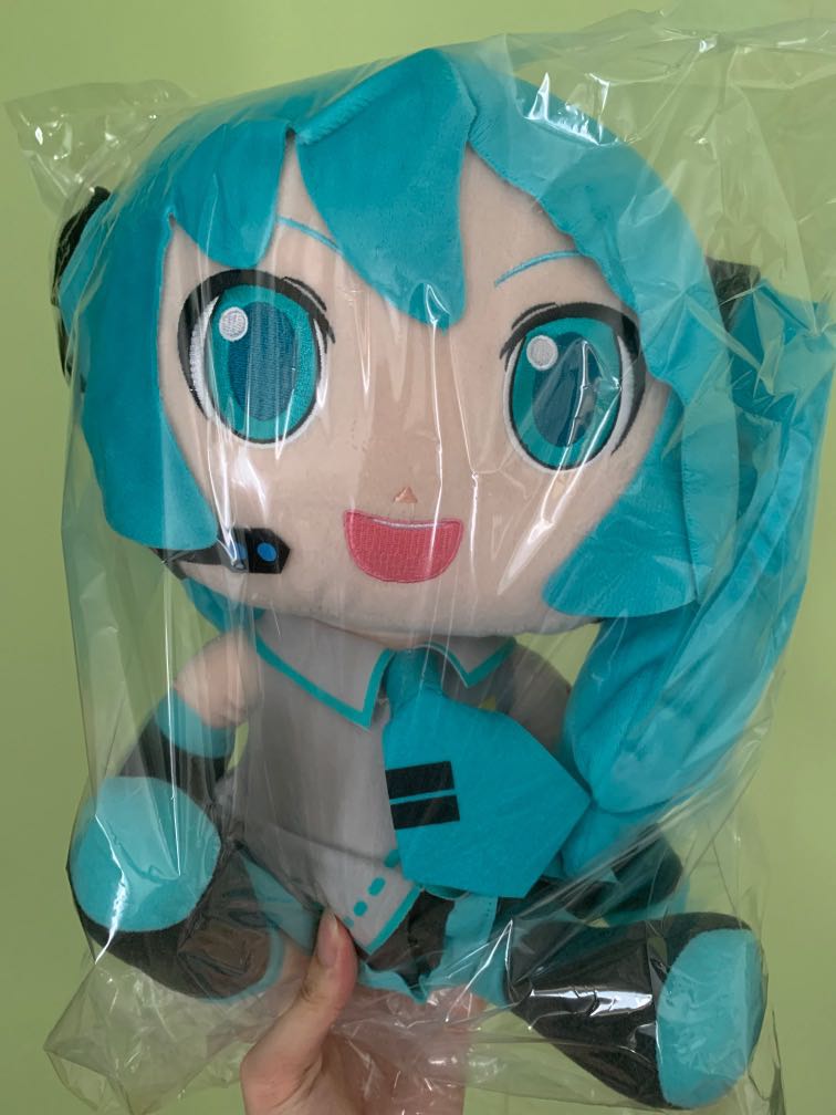 Hatsune miku hot sale jumbo plush