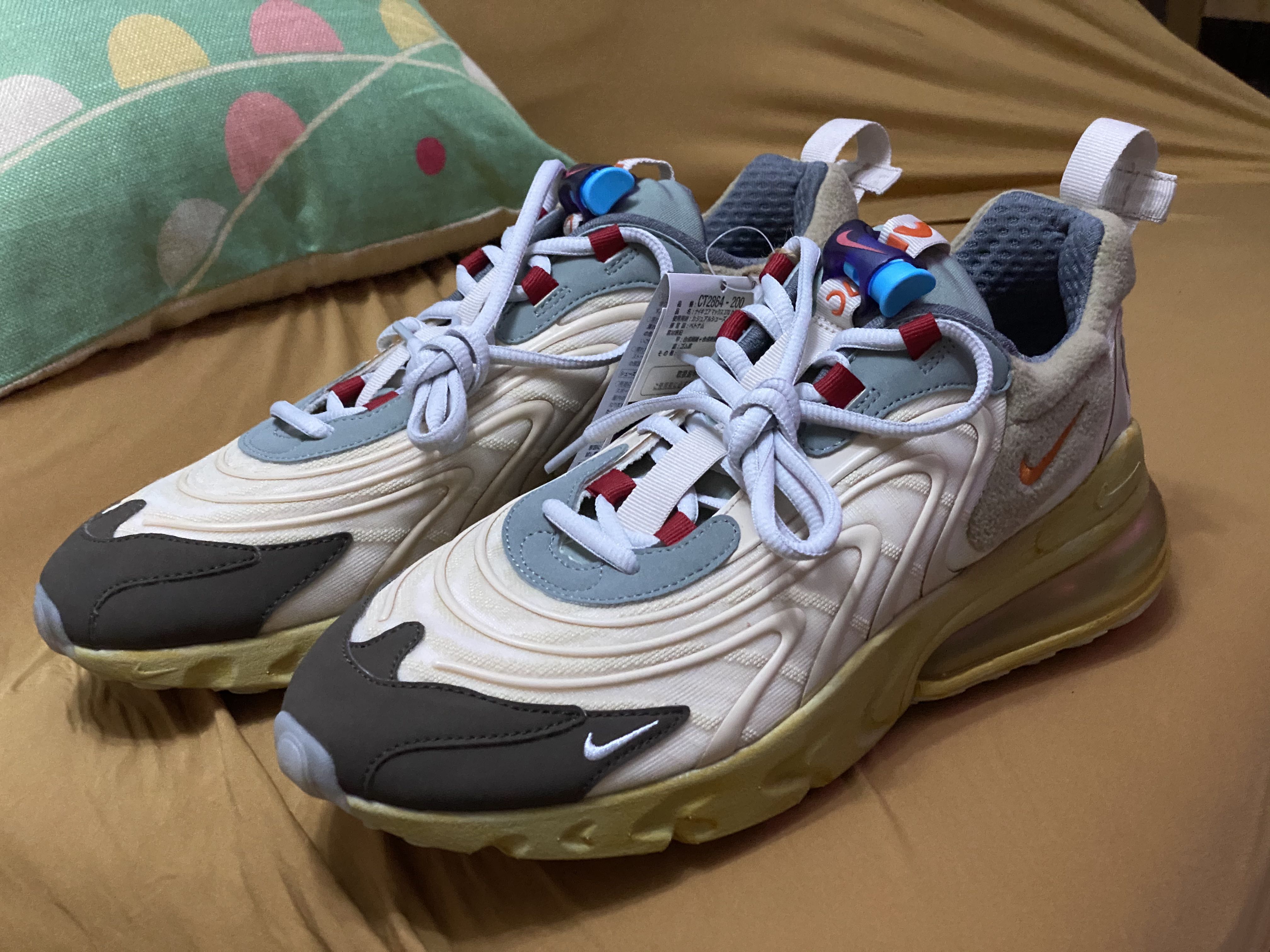 travis scott sneakers 270