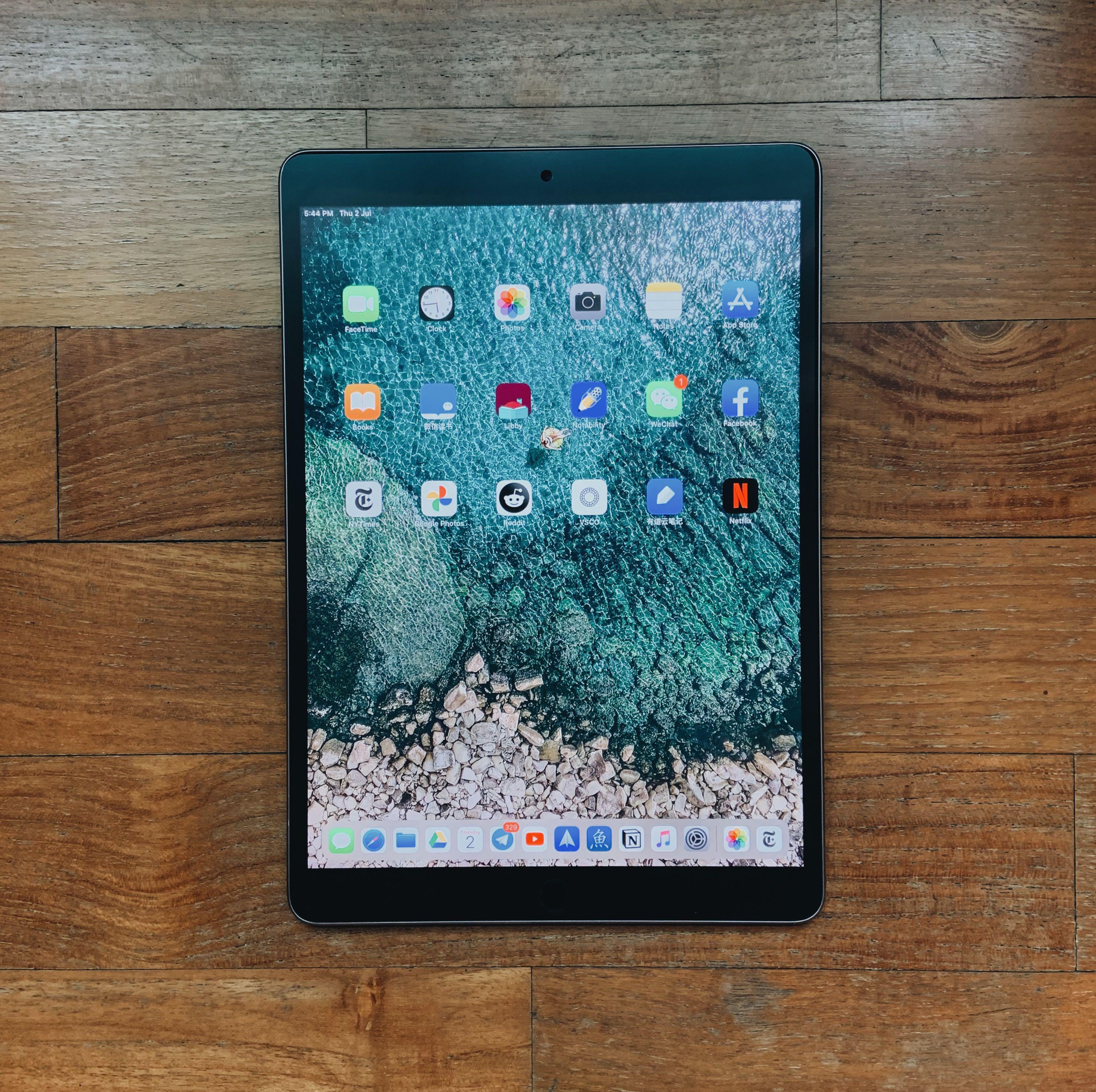 Ipad Pro 10 5 64gb Wi Fi Mobile Phones Tablets Tablets On Carousell