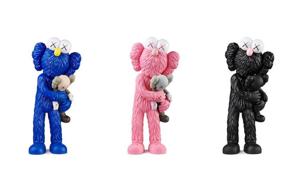 Kaws take 1 set pink blue black 2020, 興趣及遊戲, 旅行, 旅遊- 旅行 ...