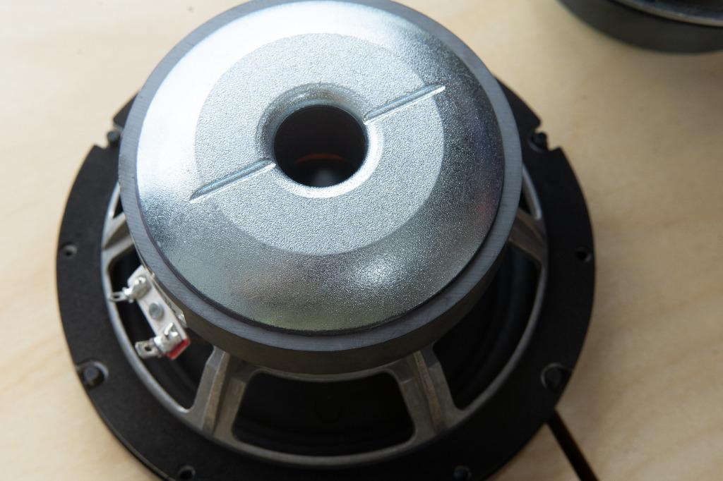 KEF R300 Bookshelf Speaker *FULL KIT* NEW (*Original 5” Coaxial