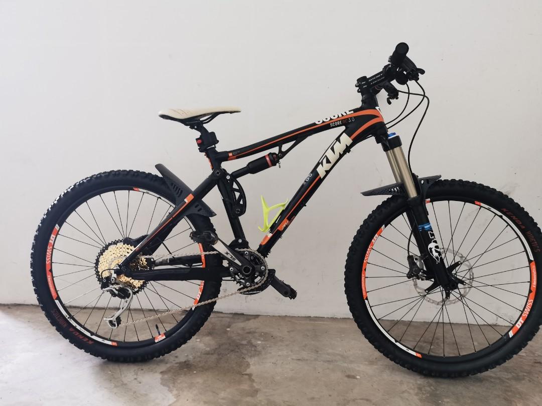 full suspension mountain bike rear lockout
