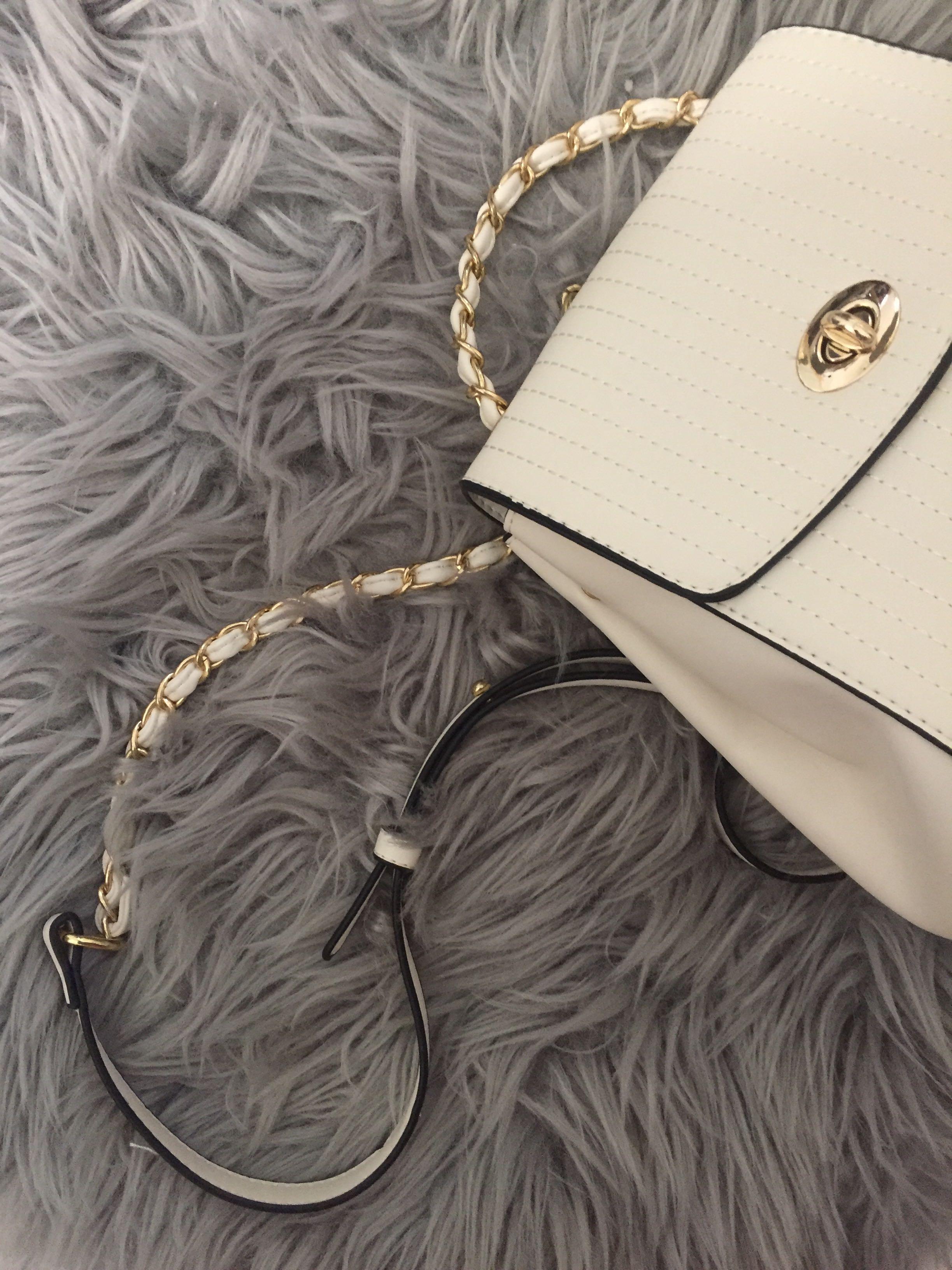 Mini chain backpack clearance