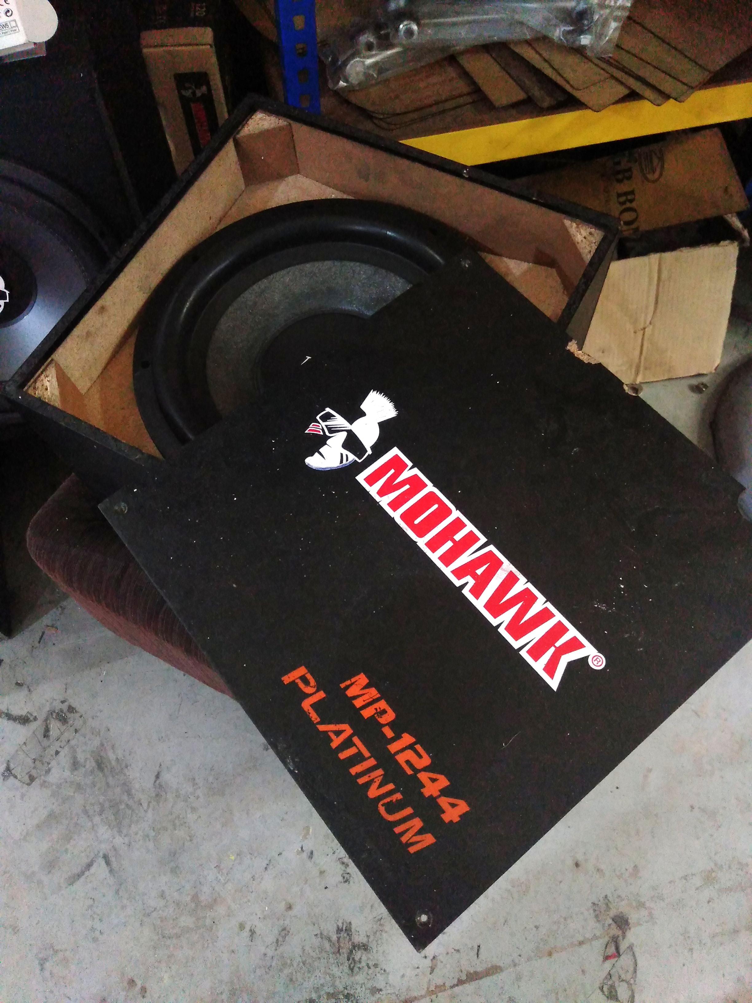 harga subwoofer mohawk 12 inch