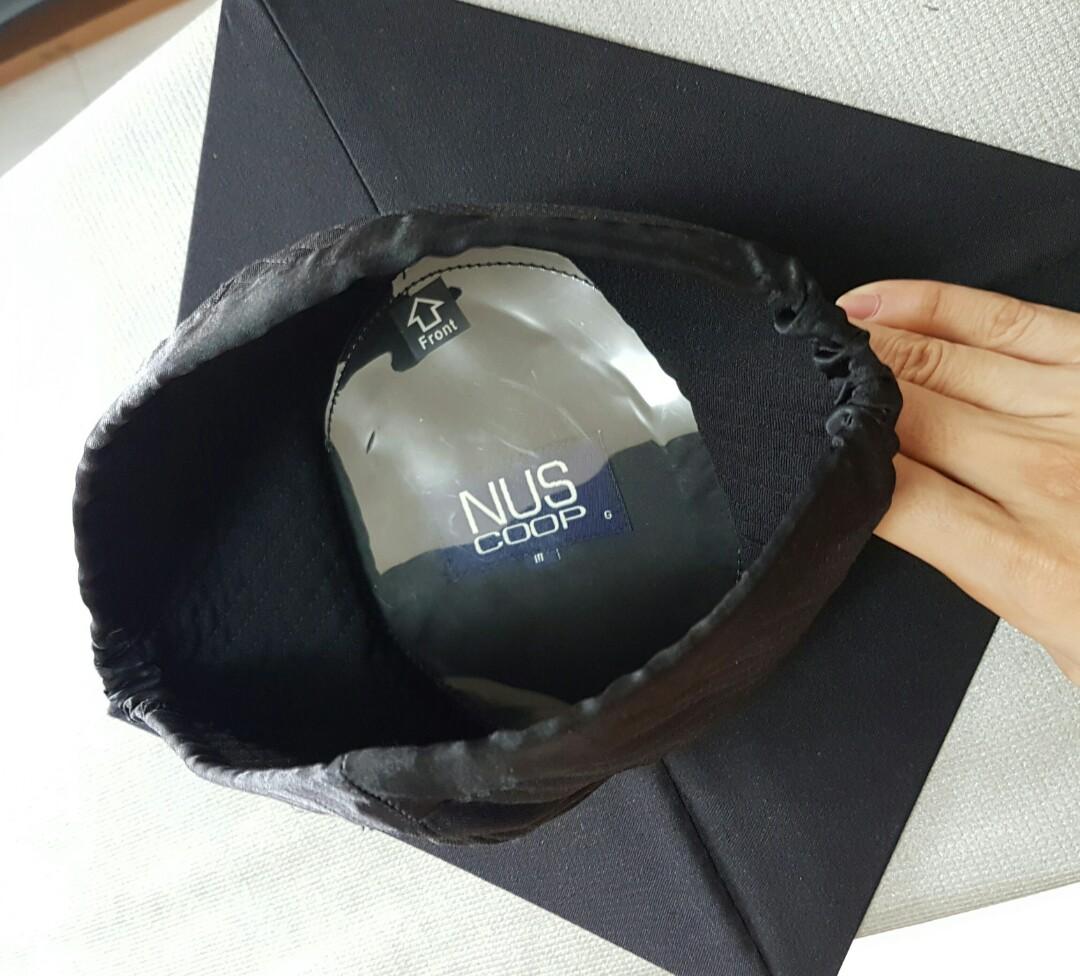 nus graduate gown