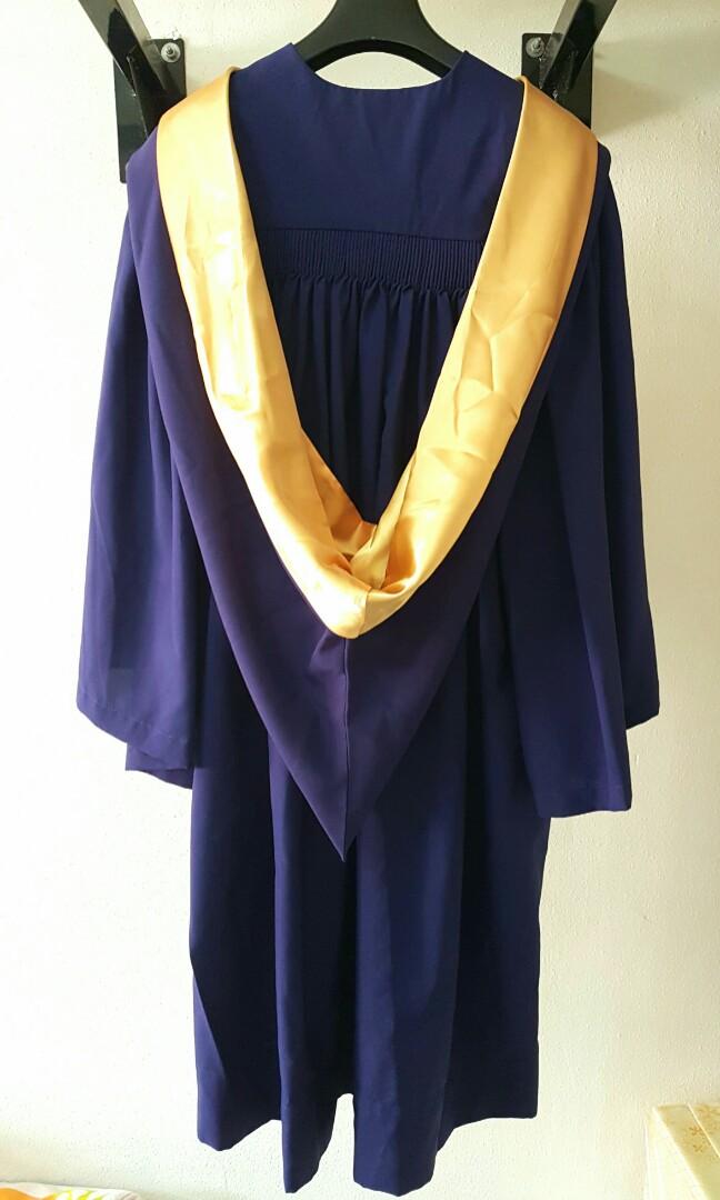 nus convocation gown
