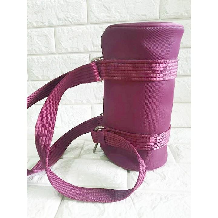 ORIGINAL LACOSTE BAG (Category: Cross-body Bags) located in Manila. Submitted by divasbysam (Listing ID 1017659042, Image 3). Description: FYI: READ THE DESCRIPTION 👇 📣FOR SURE BUYER KINDLY CLICK "OFFER" REPRICED ✅Original lacoste bag ✅Very good used condition ✅Rfs:Decluttering ✅MOP:Gcash only! ✅Delivery fee shouldered by buyer ✅Location: Caloocan south ❌No cancellation ❌No to bogus buyer ❌No free SF ❌No shopee checkout.