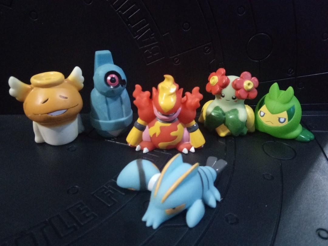 finger puppet pokemon