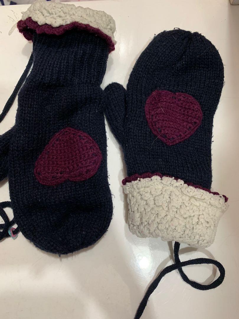 Purple Winter Gloves Women S Fashion Clothes Others On Carousell