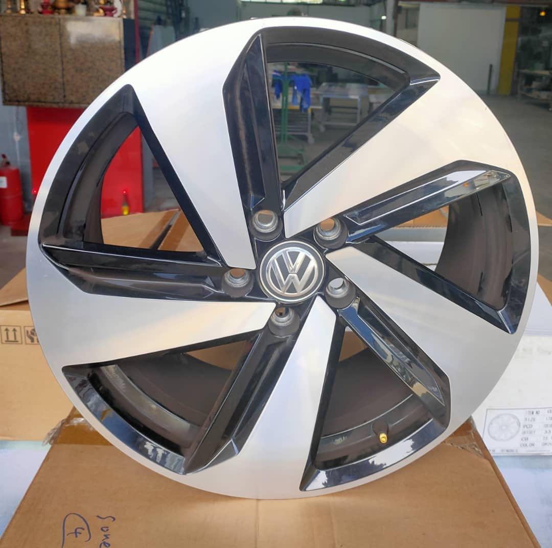 Rims Vw Golf Gti Mk 7 5 Milton Keynes Auto Accessories On Carousell