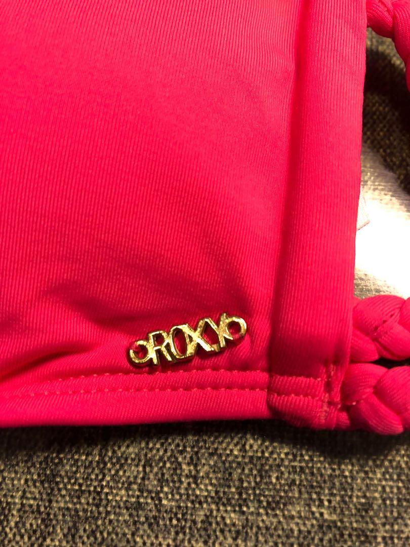 Roxy bikini （分類：泳衣）位於 Hong Kong。 由 emilyluk3801 提交（商品編號 1017668156，圖片 2）。簡介： 。