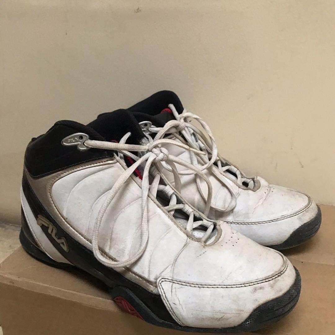 SALE Sepatu Basket FILA