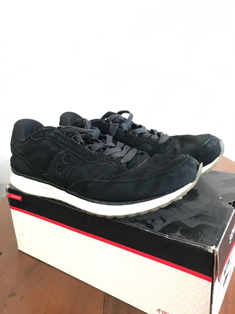 saucony freedom runner leather