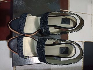 (Kategori: ) berada di . Dikirim oleh ditamarlin (ID iklan 1017722987, Gambar 1). Deskripsi: .
