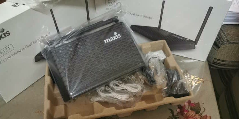 Sim card router and maxis router, Mobile Phones & Gadgets, Mobile ...