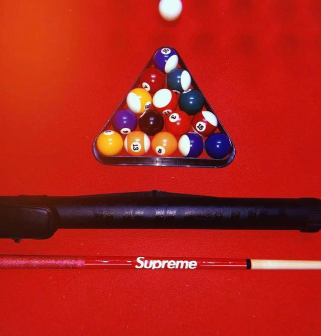 Supreme McDermott Pool Cue Red ビリヤード-