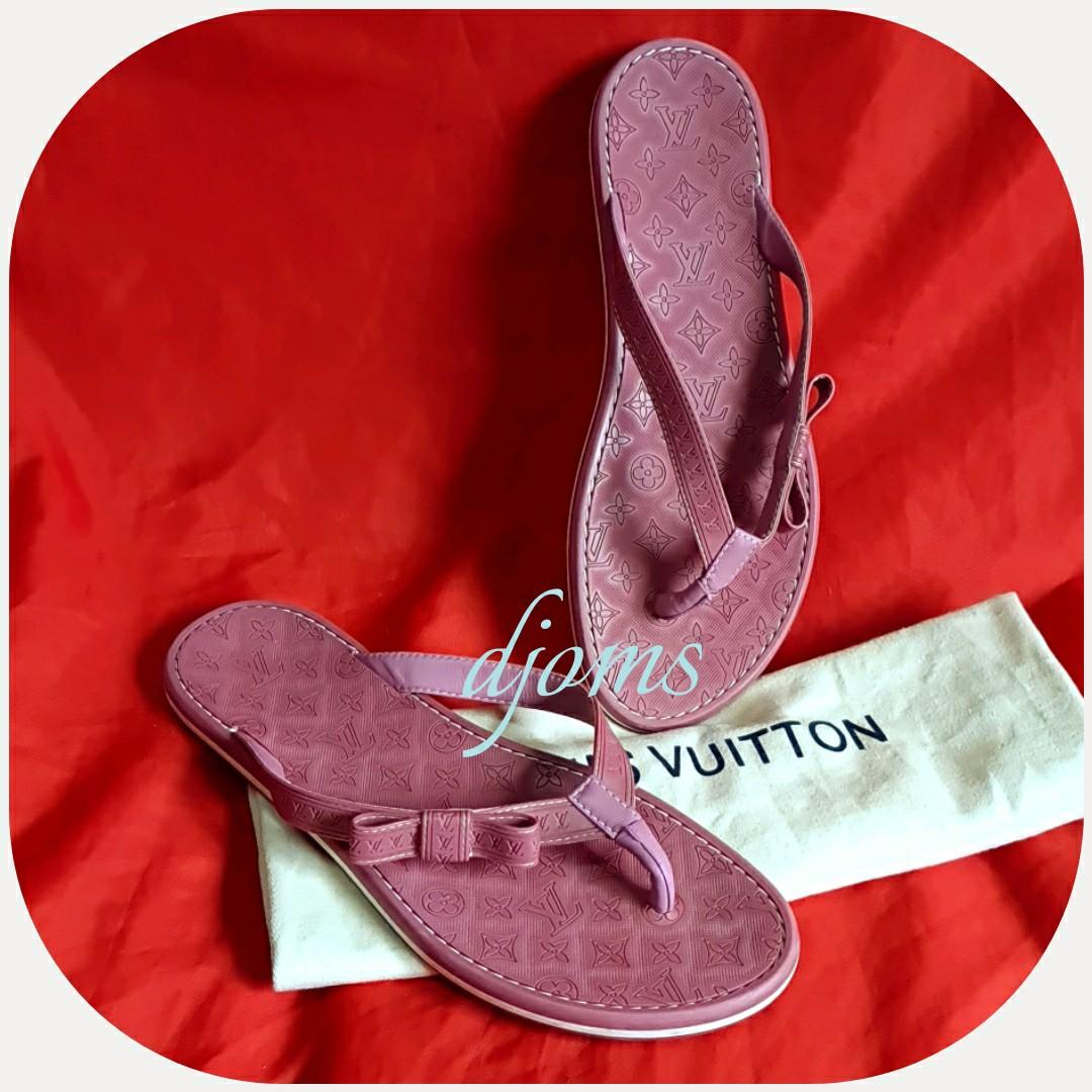 Louis Vuitton Women's Beige Thong Flip Flop Sandals