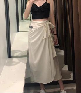 (Category: ) located in . Submitted by yoonism (Listing ID 1017683890, Image 1). Description: .