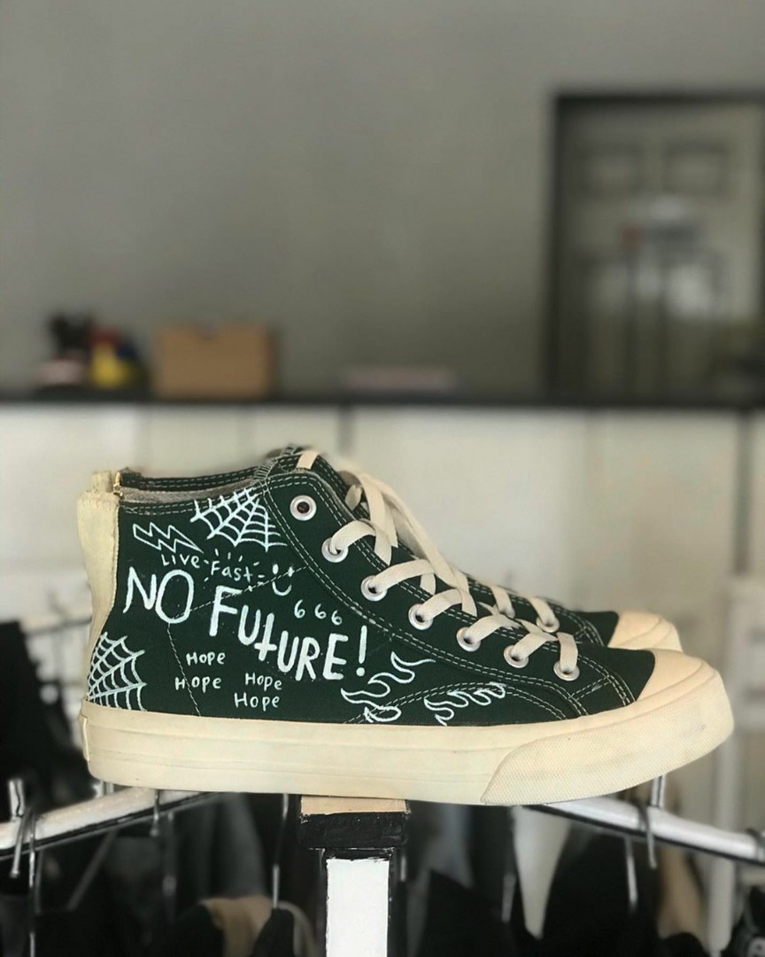 Ventela Custom Painting Zipper Rare Fesyen Pria Sepatu Sneakers Di Carousell