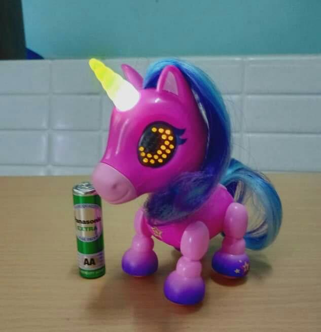tiny unicorn toy