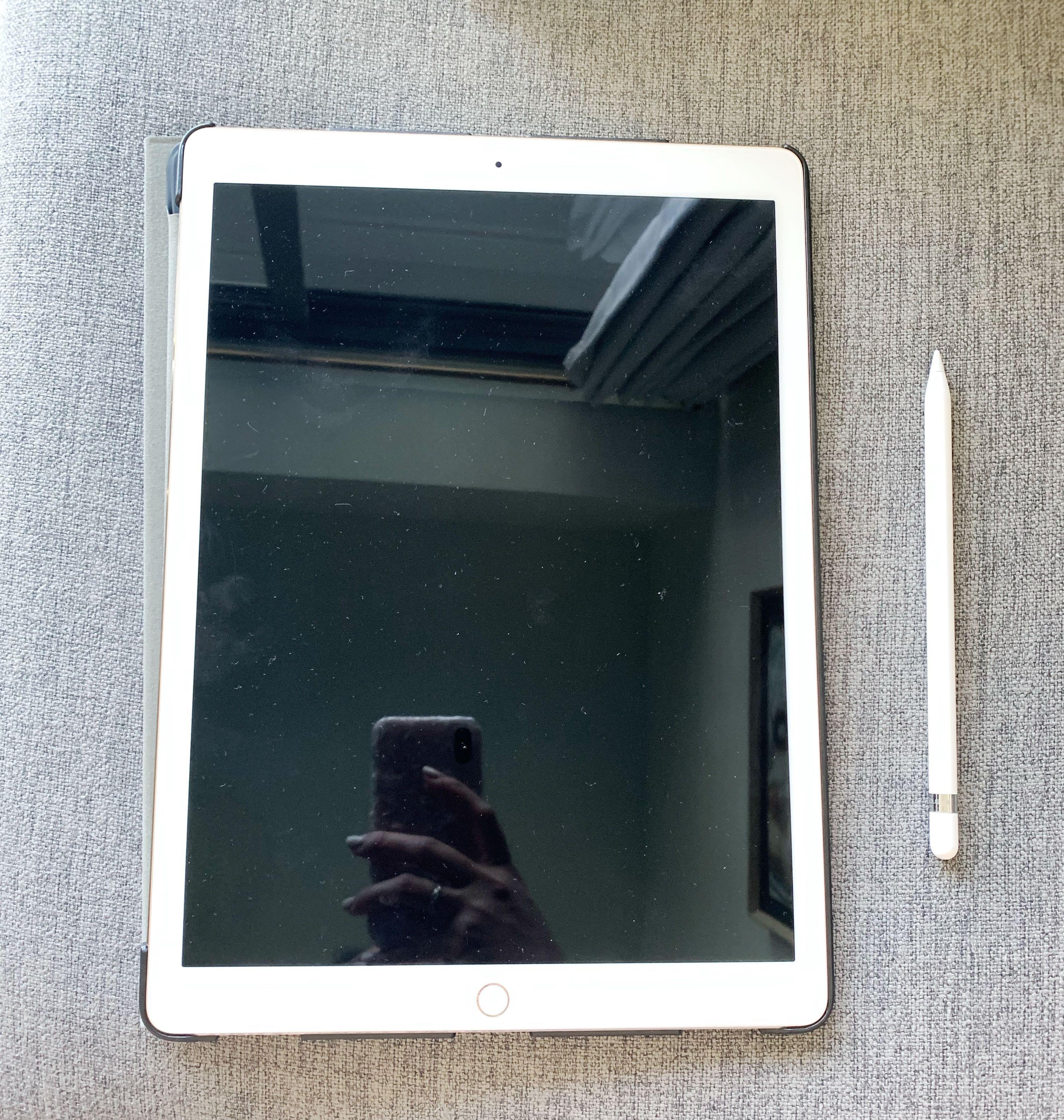 1st Gen iPad Pro 12.9inch Wifi 128GB, Mobile Phones & Gadgets