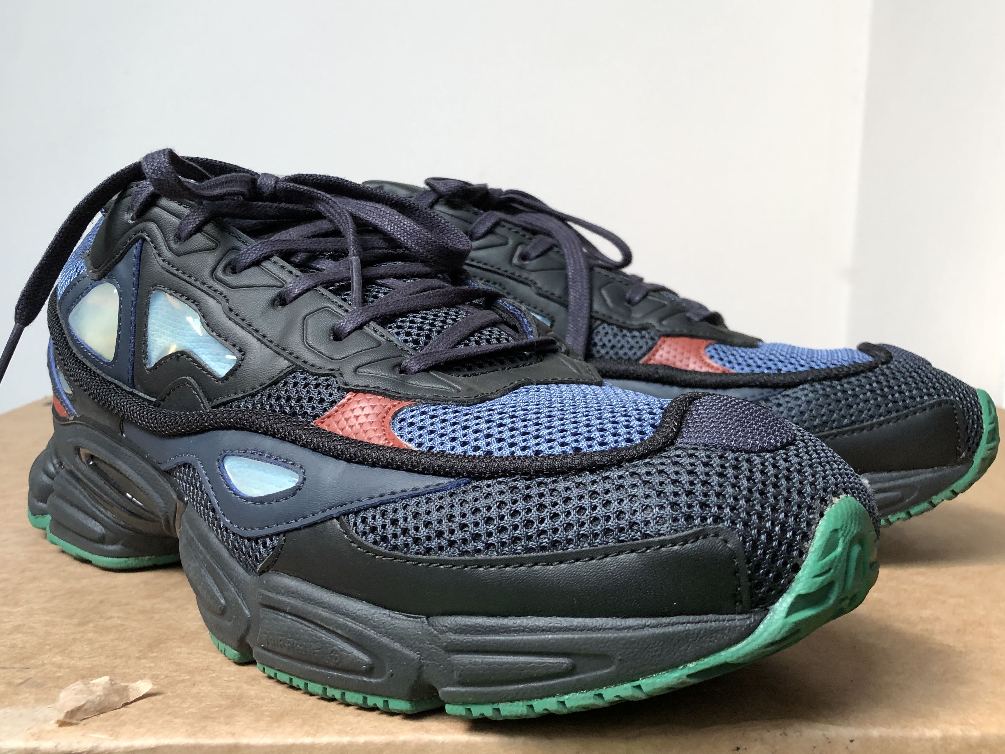 Adidas x Raf Simons - Ozweego 2, Fesyen Pria, Sepatu , Sneakers di Carousell