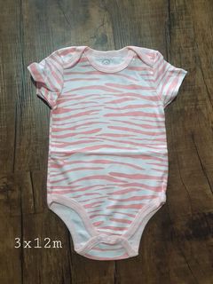 (Category: ) located in . Submitted by qrbabies (Listing ID 1022170145, Image 1). Description: .