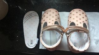 （分類：）位於 。 由 katiafd 提交（商品編號 1022119465，圖片 1）。簡介： 。