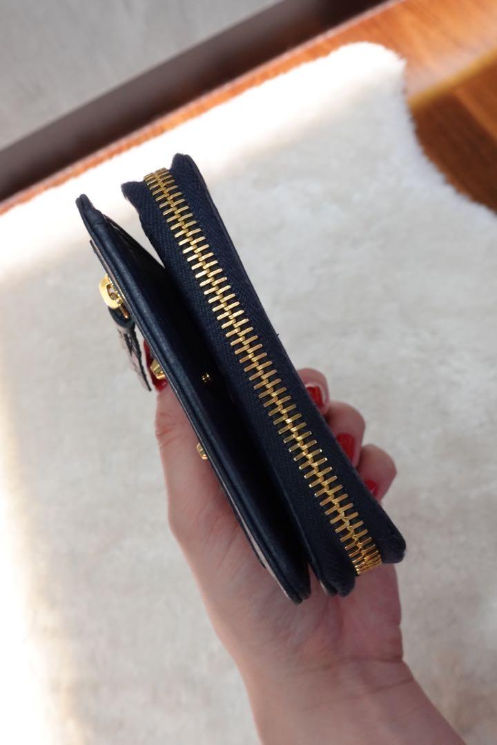 balenciaga short wallet