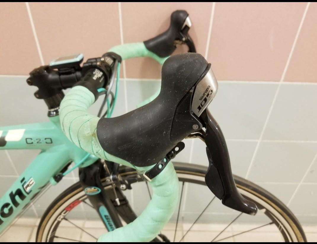 Bianchi C2c Via Nirone 7 運動產品 單車 Carousell Bianchi C2c Via Nirone 7 運動產品 單車 Carousell
