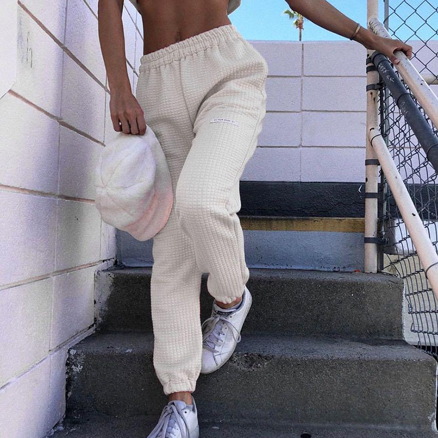 FLASH SALE TDY ONLY BNWT cream velvet textured sweatpants Women s