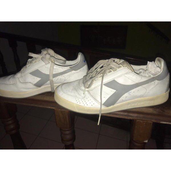 Harga sepatu diadora borg elite hotsell