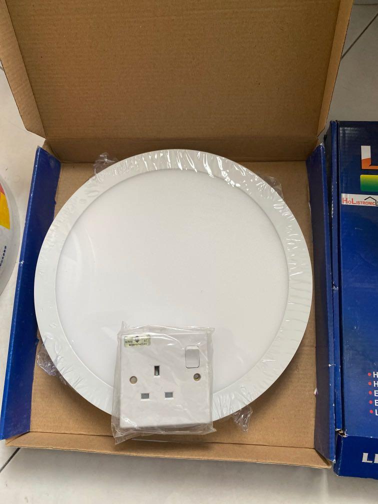Down light (Category: Electrical, Lighting & Wiring) located in Banting. Submitted by sheelan22 (Listing ID 1022215046, Image 2). Description: Got 5 units new . Warm white colour. Big size super bright ..