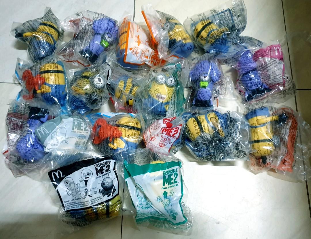 Happy Meal Minions (Category: Character Goods) located in Antipolo. Submitted by pawsandmeowssquad (Listing ID 1022151313, Image 3). Description: 250 each toy.
