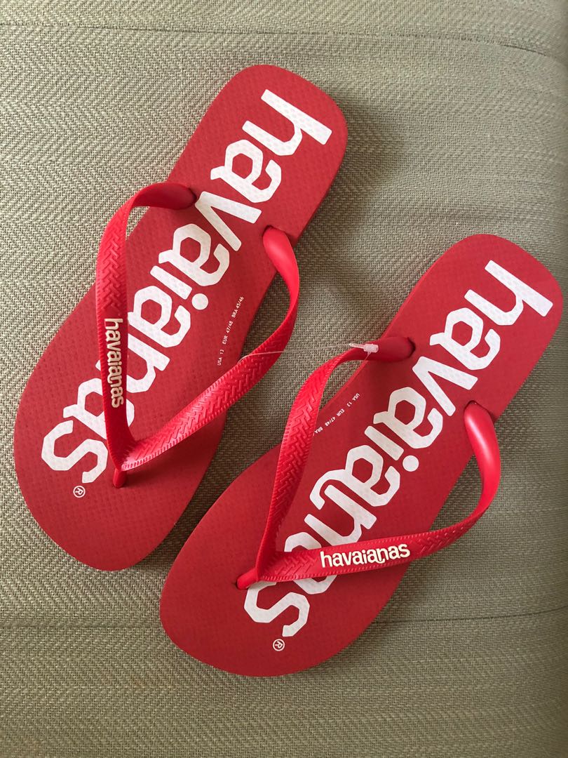 Havianas Top Logo Mania Flip Flops Red 