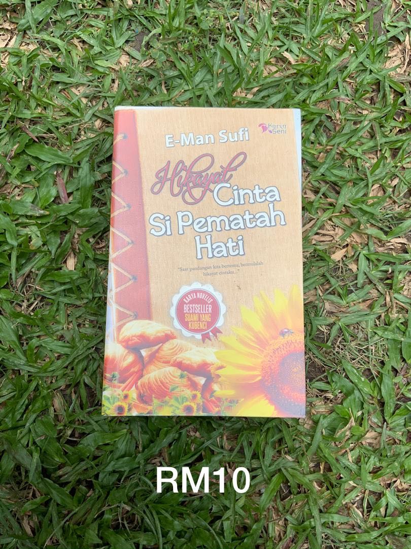 Hikayat Cinta Si Pematah Hati Books Stationery Books On Carousell