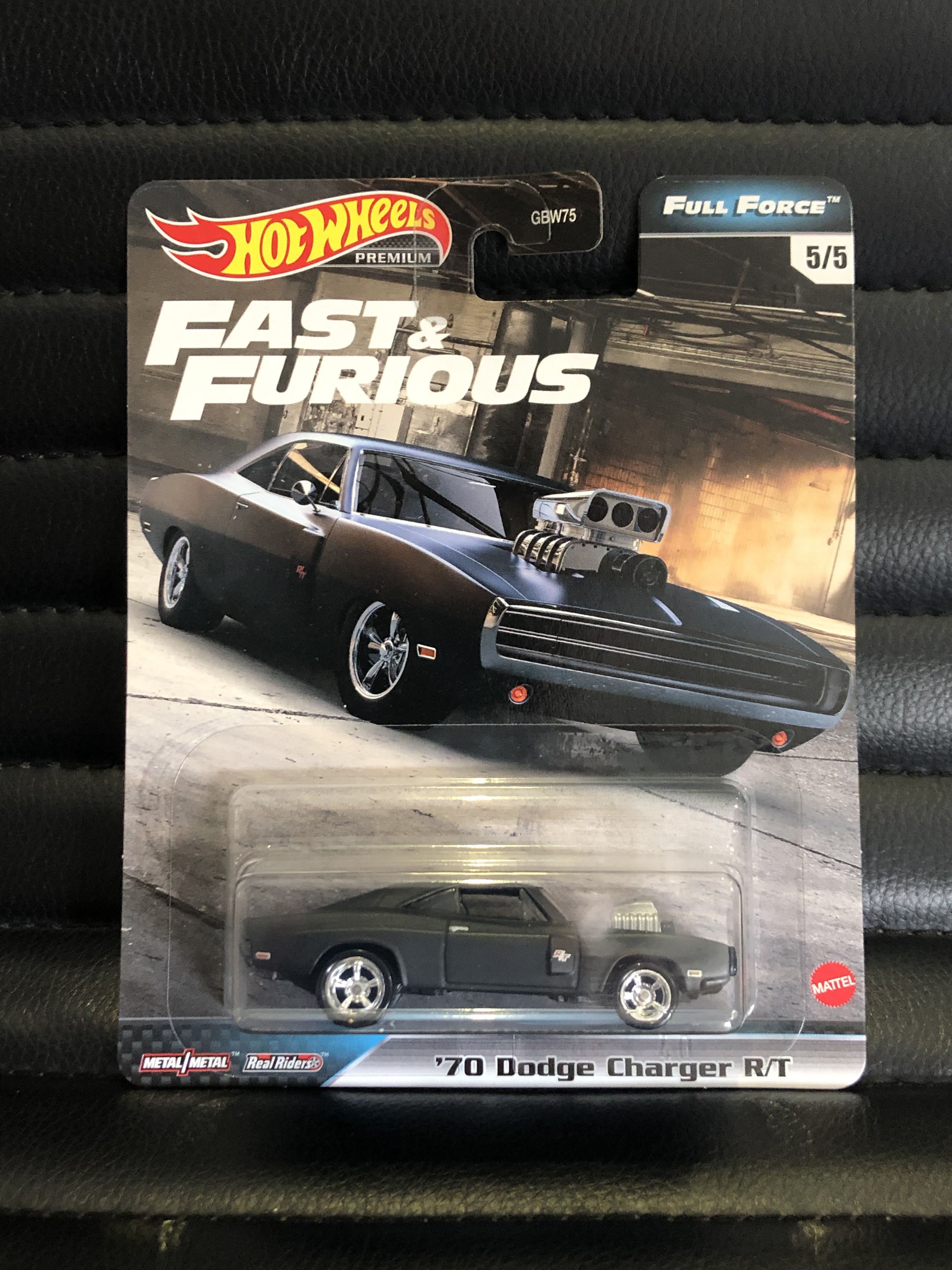 Hot Wheels 2020 Fast & Furious Full Force Dom's '70 Dodge Charger R/T  MOC