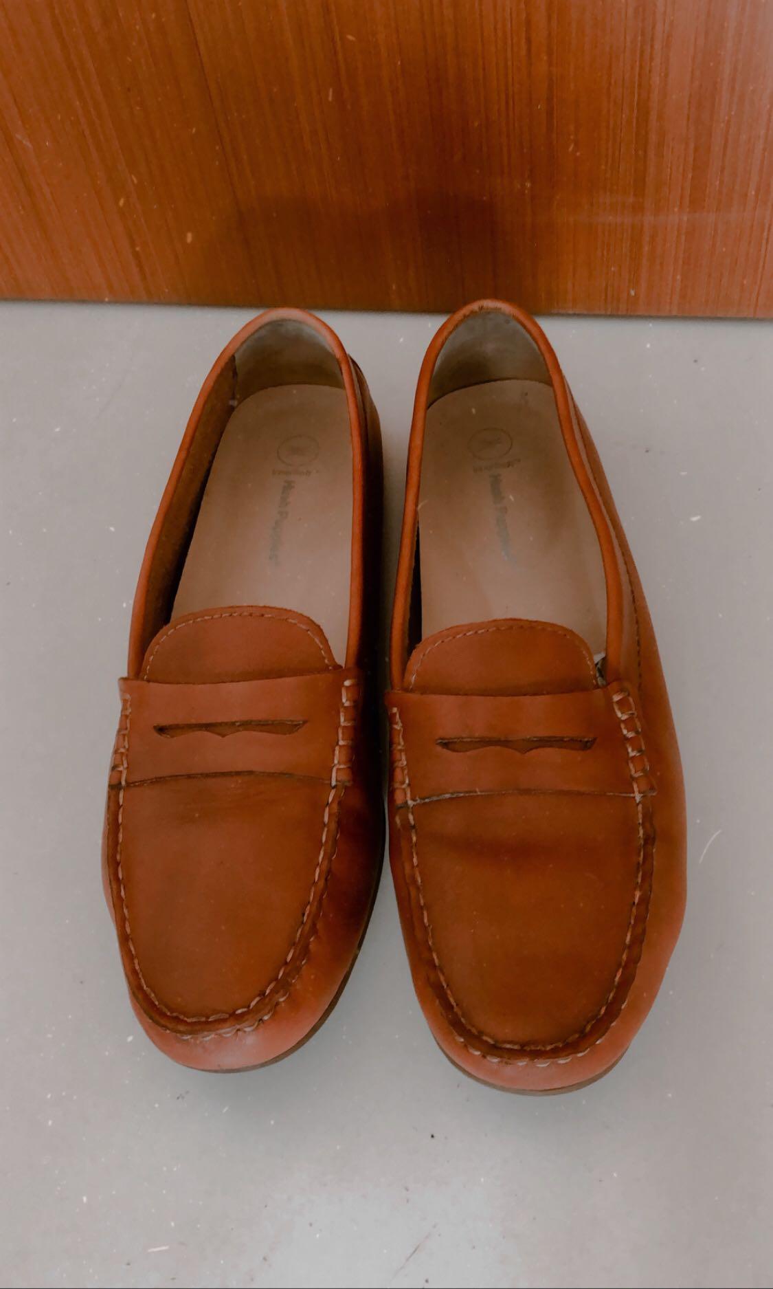 hush puppies loafers