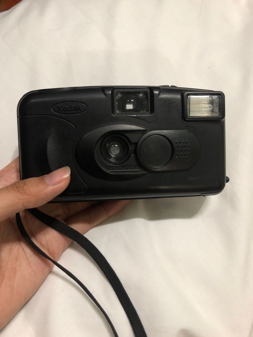 Kodak KB10 35mm Point and Shoot Film Camera, Photography