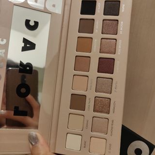 （分類：）位於 。 由 kim___k 提交（商品編號 1022343921，圖片 1）。簡介： 。