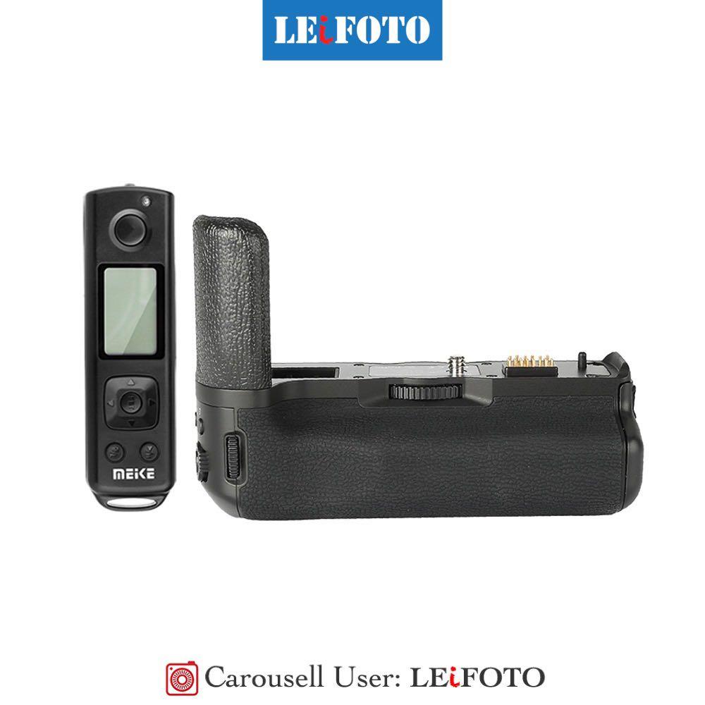 MEiKe Battery grip for Fujifilm XT2, Photography, Cameras on Carousell