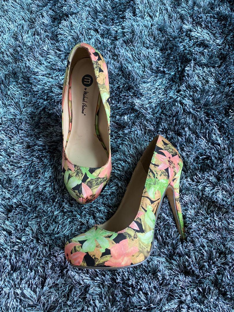 michael antonio platform sandals