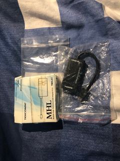 Micro USB to HDMI468506205456977920